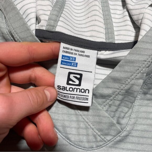 Salomon Athletic Fitted Hoodie XS Gray Silver Women - Picture 3 of 8